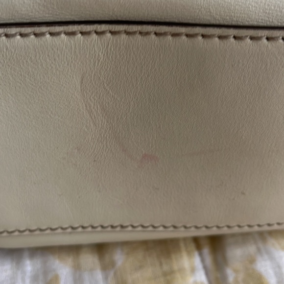 Gucci Peggy Leather Tote with Braided Handles and Bamboo with Tassels - Picture 15 of 17